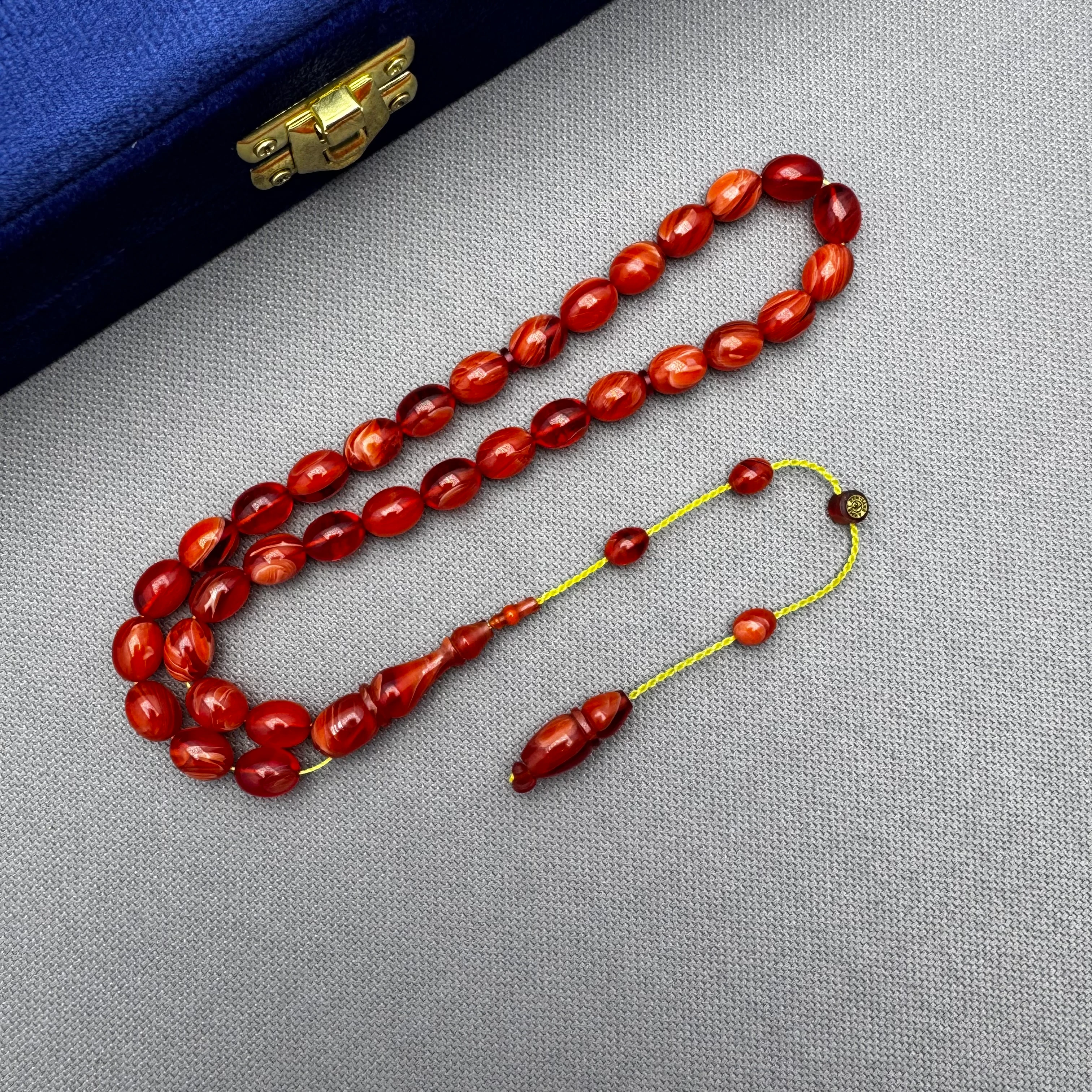 Ahmet ERYILMAZ Usta İşçilikli Mercan Renkli Yoğun Hareli Sıkma Kehribar Tespih